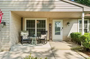 2330 Weatherford Ln, Naperville, IL 60565 - Photo 2