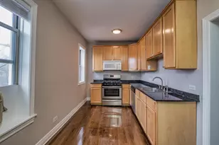 2450 W Addison St, Chicago, IL 60618 - Photo 2