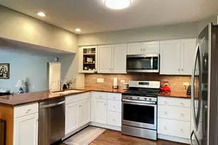 1039 Garfield Ave, Libertyville, IL 60048 - Photo 12