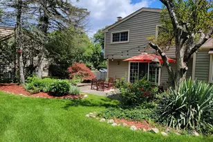 1039 Garfield Ave, Libertyville, IL 60048 - Photo 32