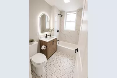 7611 S Ridgeland Avenue, Chicago, IL 60649 - Photo 8