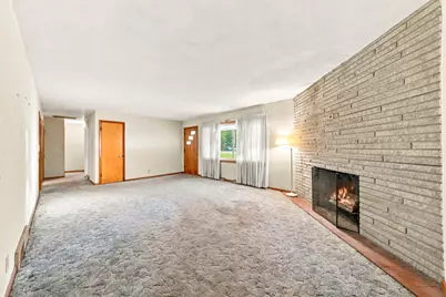 914 Murphy Drive, Joliet, IL 60435 - Photo 2