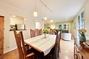 9439 Lincolnwood Dr, Evanston, IL 60203 - Photo 8