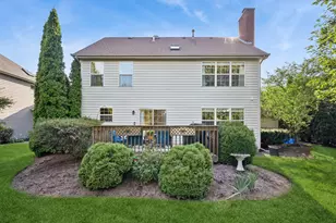 2105 Bent Tree Dr, Geneva, IL 60134 - Photo 20