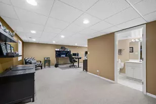 2105 Bent Tree Dr, Geneva, IL 60134 - Photo 18