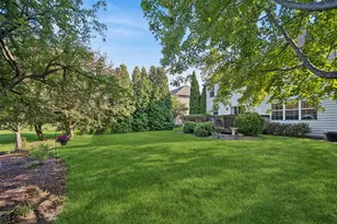 2105 Bent Tree Dr, Geneva, IL 60134 - Photo 22