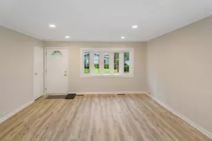 14 Wilson Ct, Park Forest, IL 60466 - Photo 4