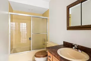 110 Birch Ave, Lake Bluff, IL 60044 - Photo 12