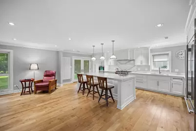 2865 Leanne Court, Northbrook, IL 60062 - Photo 6