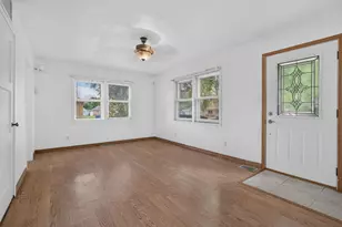 1814 Inner Cir Dr, Crest Hill, IL 60403 - Photo 4
