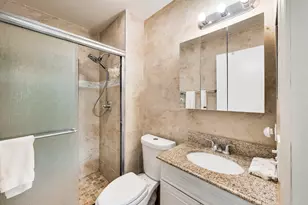 1264 Williamsburg Dr, Schaumburg, IL 60193 - Photo 8