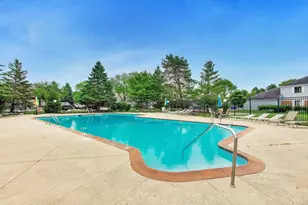 1264 Williamsburg Dr, Schaumburg, IL 60193 - Photo 24