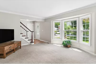 1527 Abbotsford Drive, Naperville, IL 60563 - Photo 2