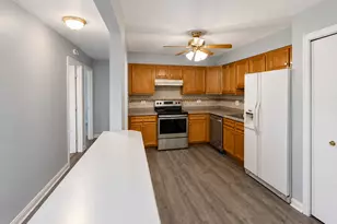 171 W Elk Trail, Carol Stream, IL 60188 - Photo 12