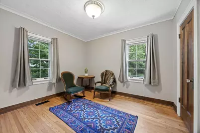 681 Western Avenue, Glen Ellyn, IL 60137 - Photo 12