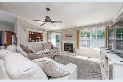 3609 Harbor Ridge Drive, Zion, IL 60099 - Photo 4