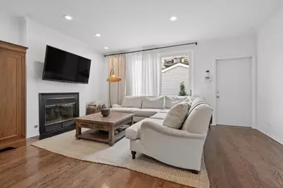 1920 W Potomac Avenue, Chicago, IL 60622 - Photo 16