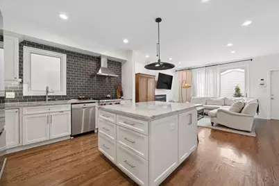 1920 W Potomac Avenue, Chicago, IL 60622 - Photo 10