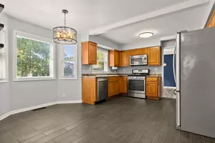 5166 Wilderness Trail, Rockford, IL 61114 - Photo 6