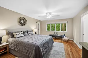 1557 Cavell Ave, Highland Park, IL 60035 - Photo 16