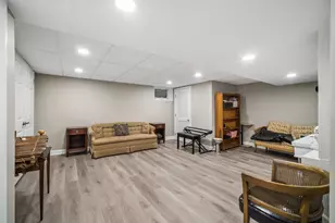 1557 Cavell Ave, Highland Park, IL 60035 - Photo 26