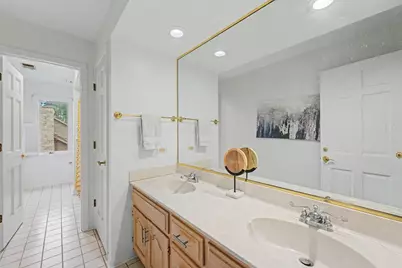 8763 Carlisle Court, Darien, IL 60561 - Photo 30