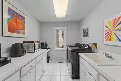 8763 Carlisle Court, Darien, IL 60561 - Photo 20