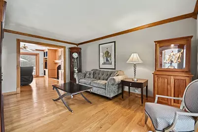 750 Dunham Lane, Bolingbrook, IL 60440 - Photo 4