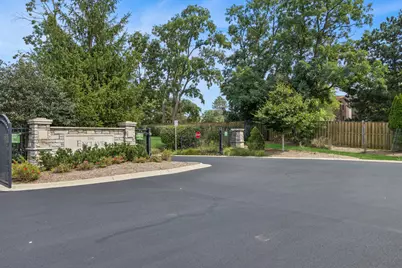 1099 Ironwood Court, Glenview, IL 60025 - Photo 34