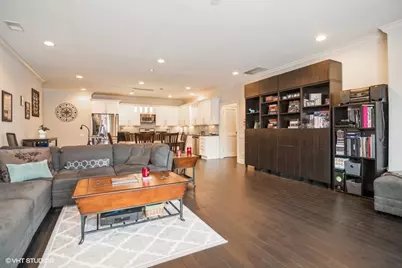 2811 N Bell Avenue #101, Chicago, IL 60618 - Photo 8