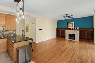 4536 N Sheridan Rd, Chicago, IL 60640 - Photo 10