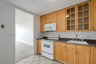 1660 N La Salle Dr, Chicago, IL 60614 - Photo 12