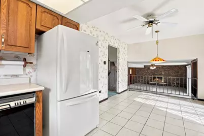 10917 Circle Court, Palos Hills, IL 60465 - Photo 12