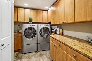 6833 N Concord Ln, Niles, IL 60714 - Photo 20