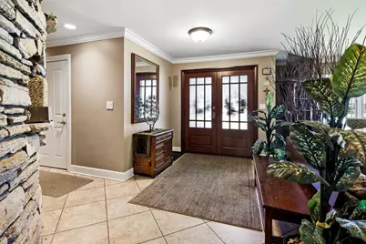 6833 N Concord Lane, Niles, IL 60714 - Photo 2