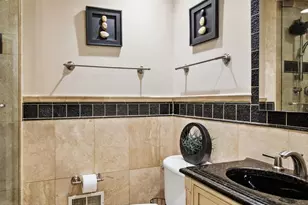 6833 N Concord Ln, Niles, IL 60714 - Photo 14