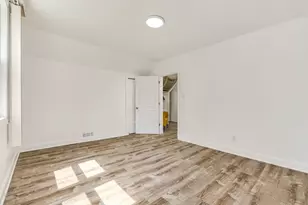 640 W 44th St, Chicago, IL 60609 - Photo 26