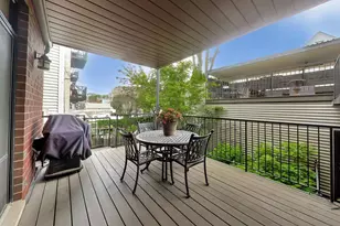 2523 N Southport Ave, Chicago, IL 60614 - Photo 26