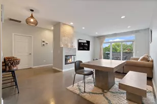 2040 W Belmont Ave, Chicago, IL 60618 - Photo 4
