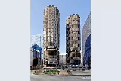 300 N State Street #4810, Chicago, IL 60654 - Photo 1