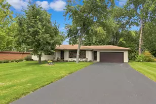 18860 S Leila Dr, Mokena, IL 60448 - Photo 1