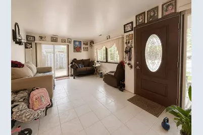 1457 Fremont Drive, Hanover Park, IL 60133 - Photo 2