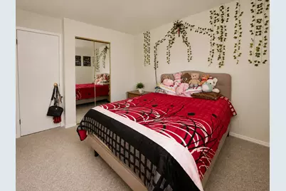 1457 Fremont Drive, Hanover Park, IL 60133 - Photo 8