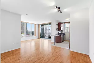 600 N Dearborn St, Chicago, IL 60654 - Photo 4