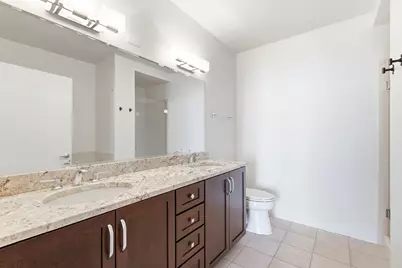 600 N Dearborn Street #1501, Chicago, IL 60654 - Photo 16