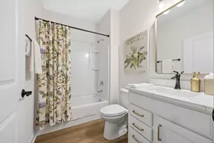 1096 Patricia Dr, Bolingbrook, IL 60490 - Photo 16