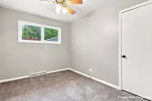 534 Whitney Ave, Winthrop Harbor, IL 60096 - Photo 12