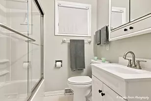 534 Whitney Ave, Winthrop Harbor, IL 60096 - Photo 14