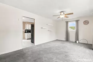 534 Whitney Ave, Winthrop Harbor, IL 60096 - Photo 4