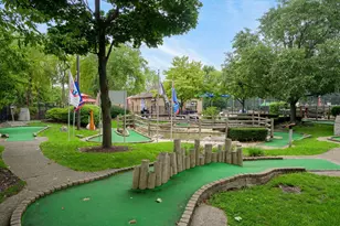 7071 W Touhy Ave, Niles, IL 60714 - Photo 20